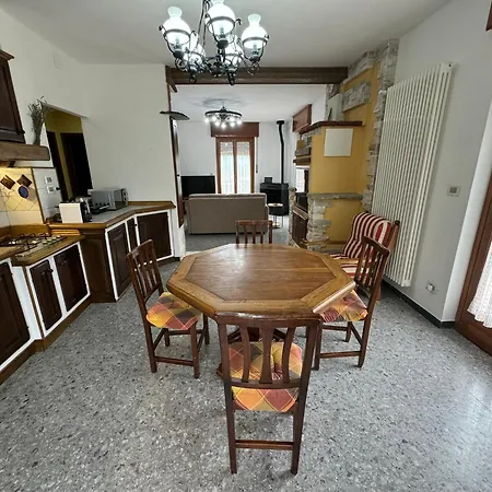 Apartamento Rustico Con Vista Sulla Valle Stura Aisone